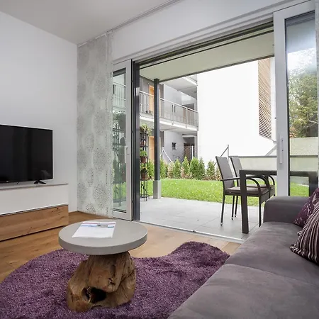 Ferienwohnung Lienz * 利恩茨